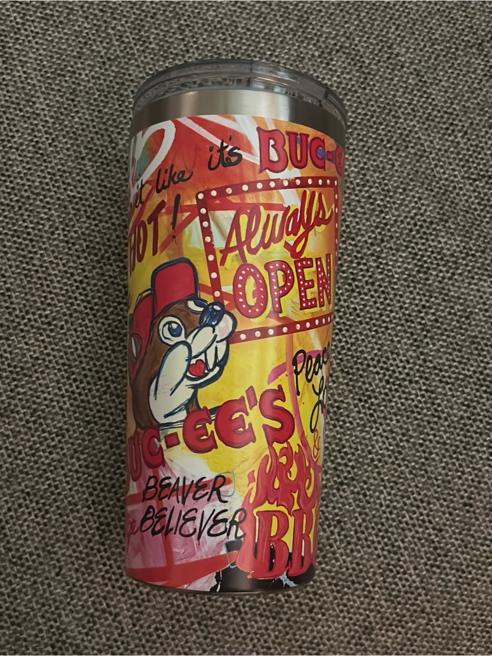 Buc-ee’s Limited edition 18 ounce stainless steel Tumbler unique Graffiti style